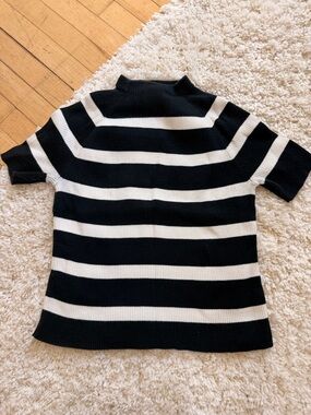 The Limited Women’s Mock Neck Ribbed Sweater Black White Size Small